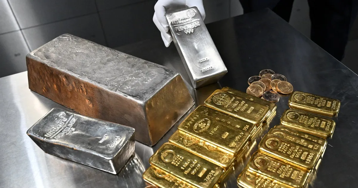 Gold fluctuations baffle Lebanese jewellers, gold market | Business and Economy News